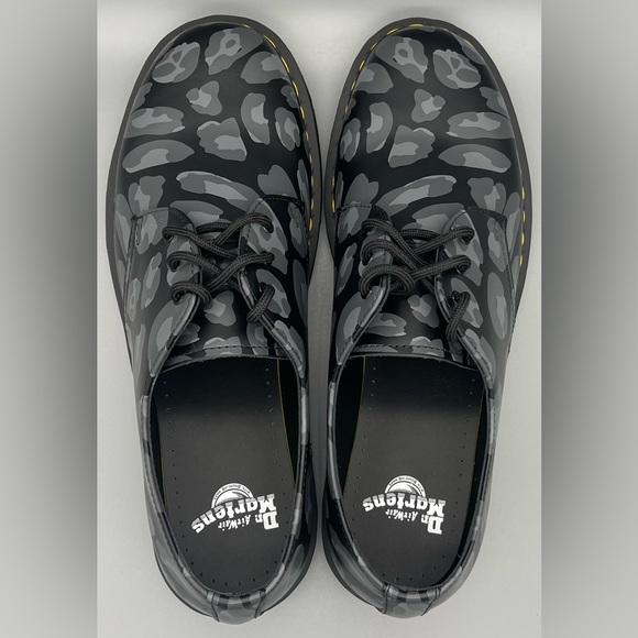 Dr. Martens Doc Skull Leopard Print Oxfords Black Men Size 8 & 11 27686 New - Picture 7 of 10